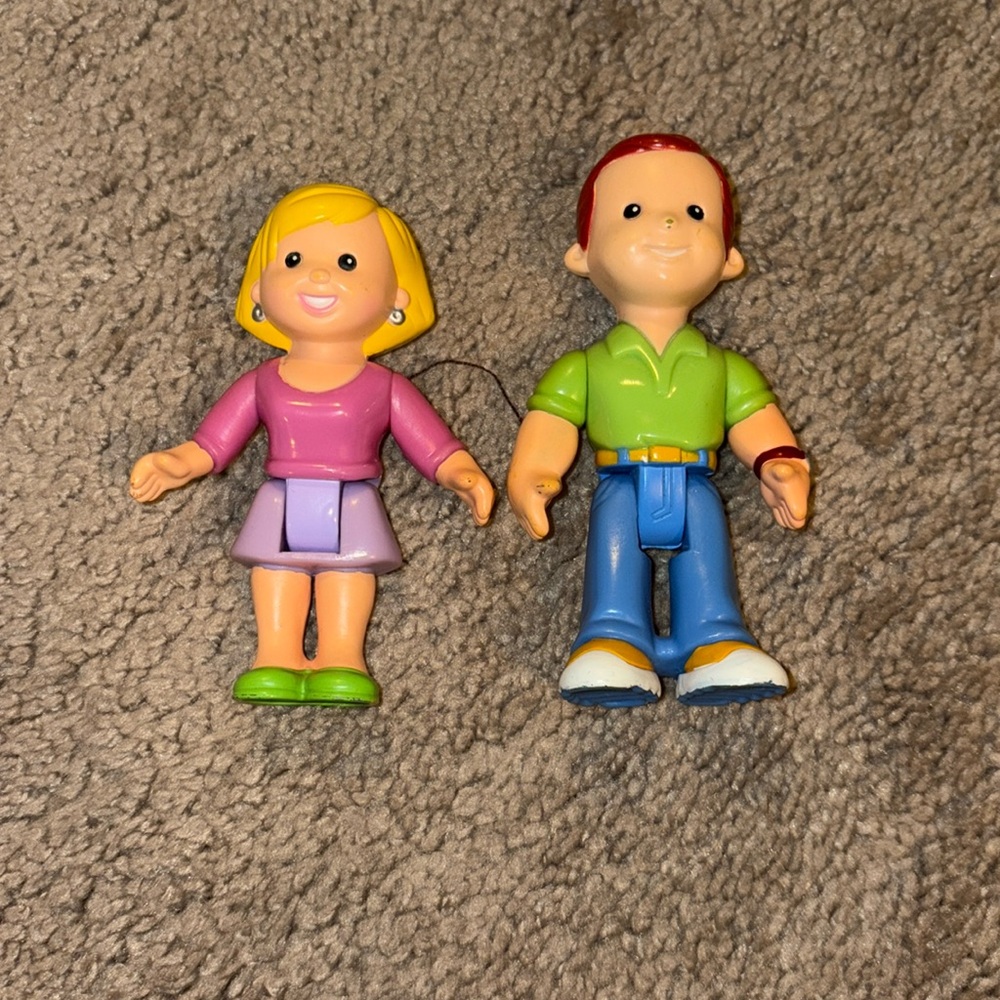 Fisher price my first dollhouse 2003 mom and dad
